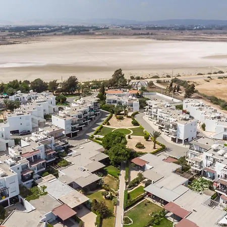 Lägenhet Yiallos Village Larnaca